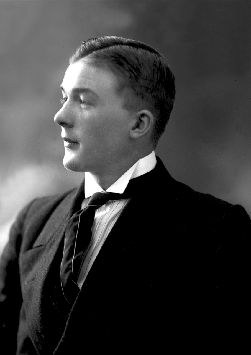 Gustav Borgen, NFB.31933