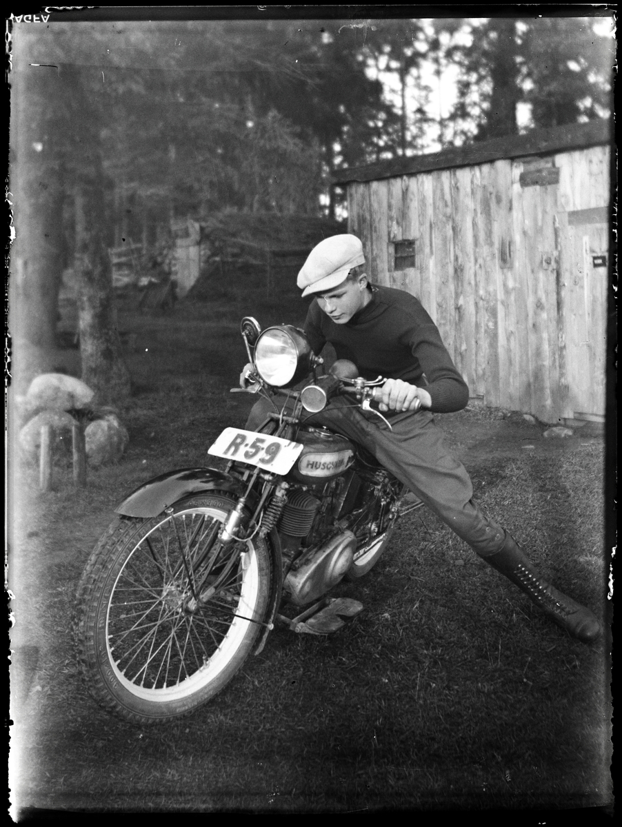 Bertil Malm, Erik Malm på sin Husqvarna