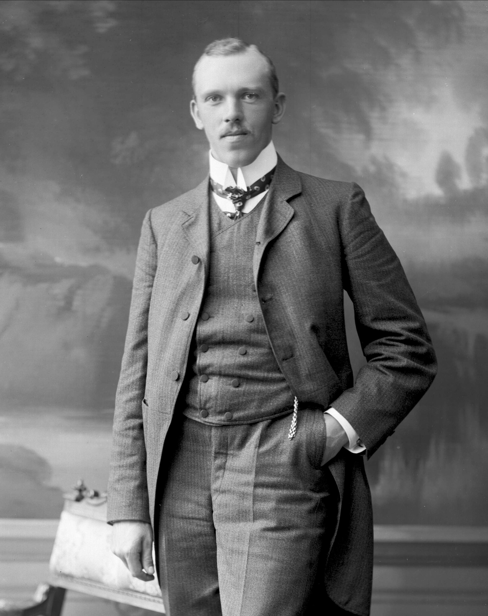 Gustav Borgen, NFB.19084