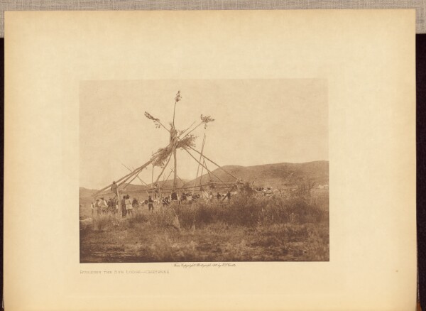 Edward S. Curtis, Building the Sun-lodge - Cheyenne