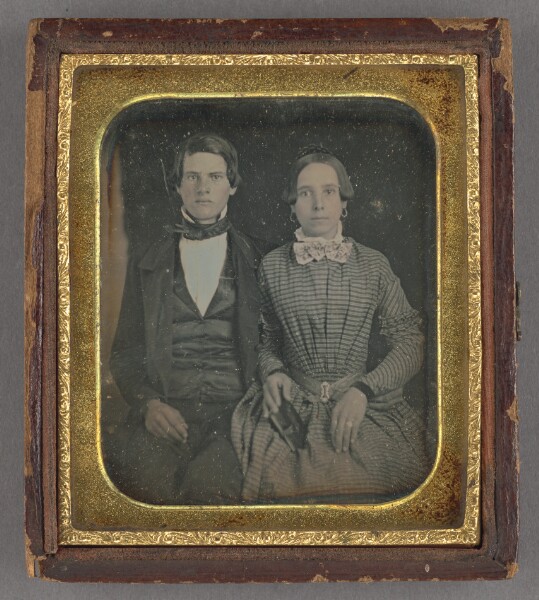 Unknown, [Portrait of a Seated Young Couple]