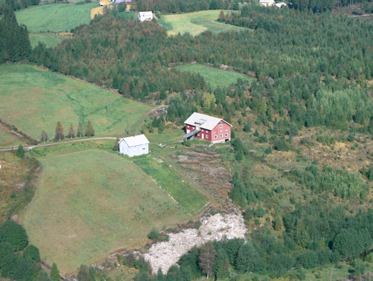 Widerøes Flyveselskap A/S, FLYFOTO ALFHEIM GARD