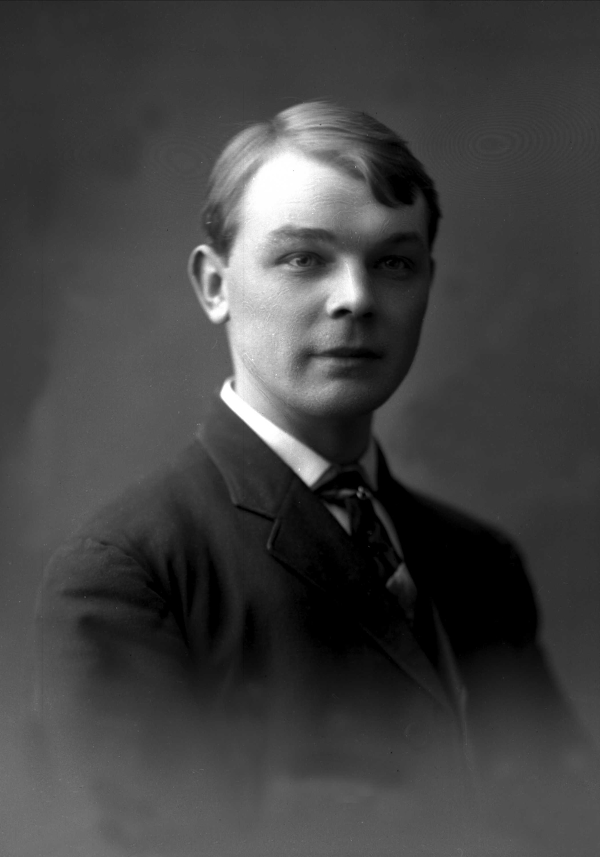 Gustav Borgen, NFB.22244