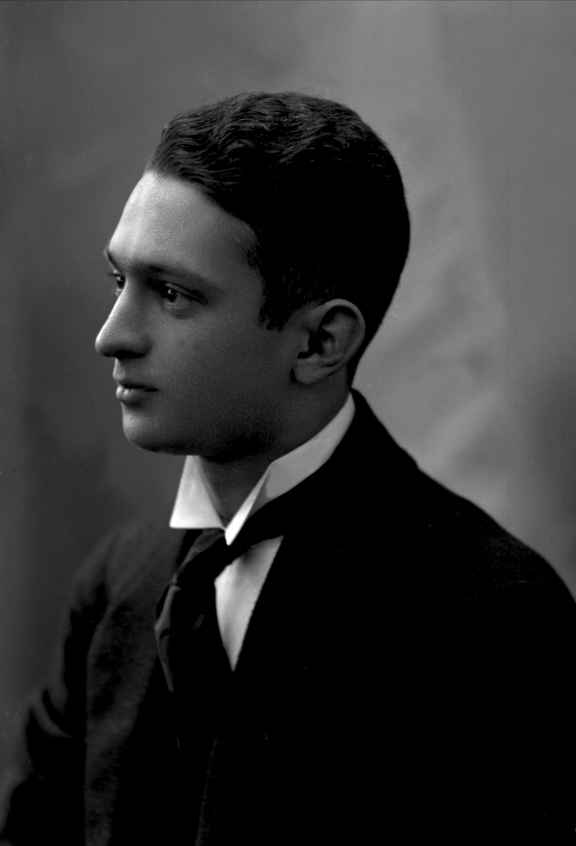 Gustav Borgen, NFB.09981