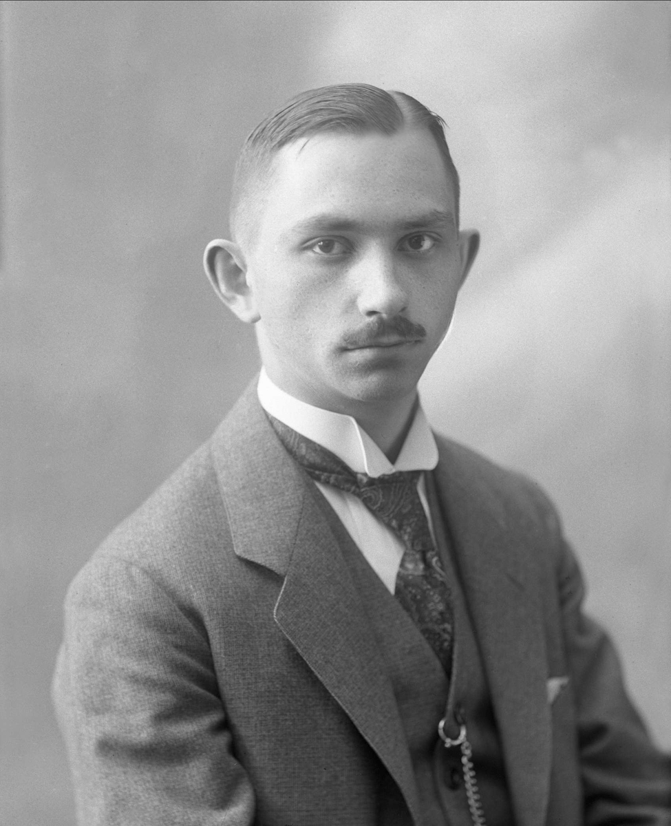 Gustav Borgen, NFB.51242