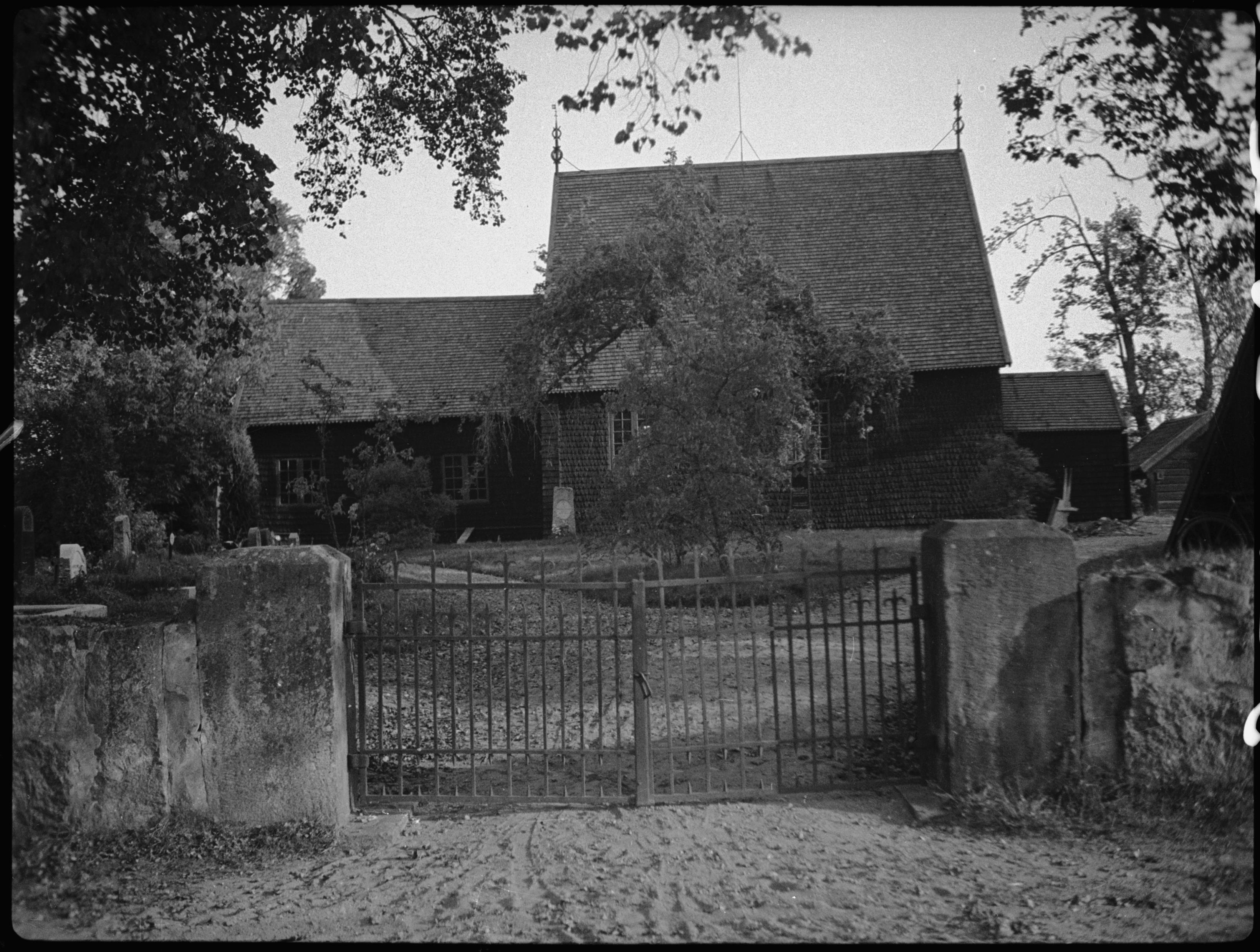 Erik Lundberg, Tångeråsa kyrka