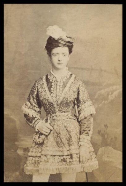 London Stereoscopic and Photographic Company, Guy Little Theatrical Photograph