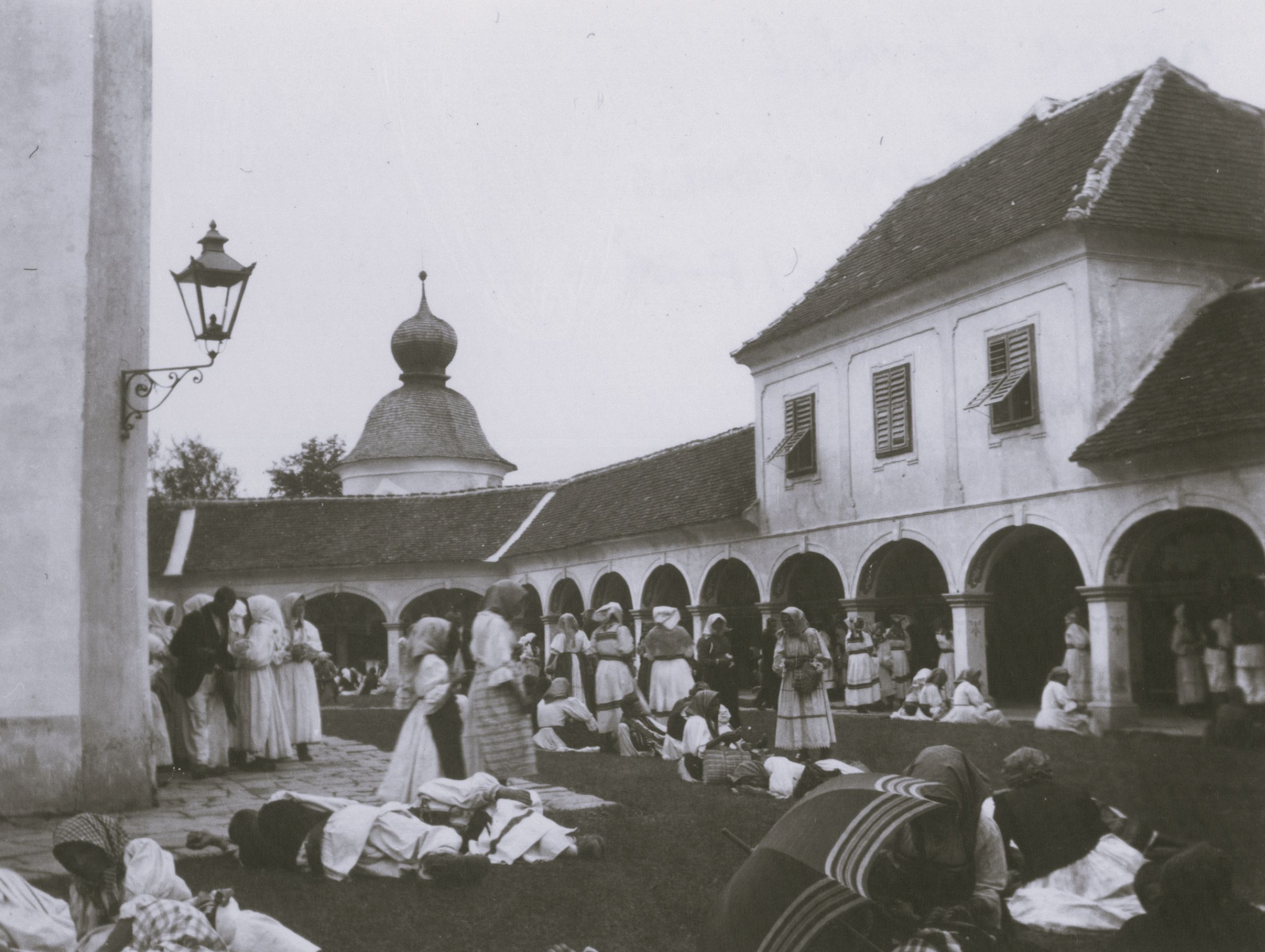 Viktor Kovačić, Proštenje na Trškom Vrhu