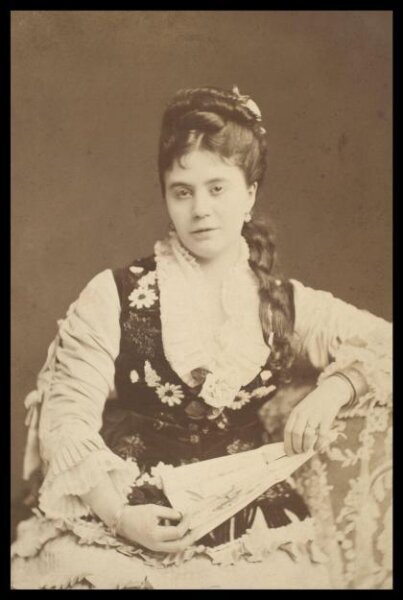 London Stereoscopic and Photographic Company, Guy Little Theatrical Photograph