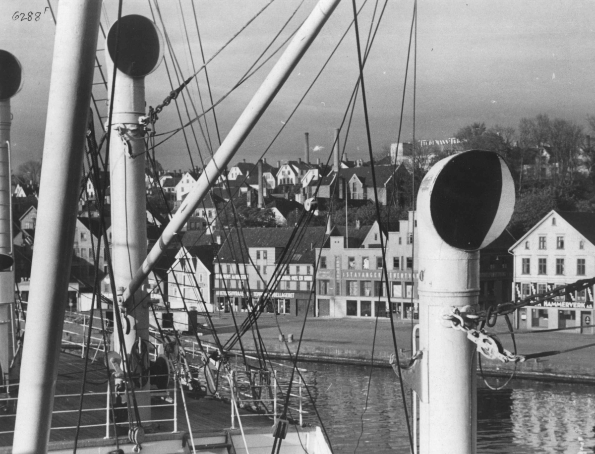 Anders Beer Wilse, Wilse original, Samferdsel, Båt