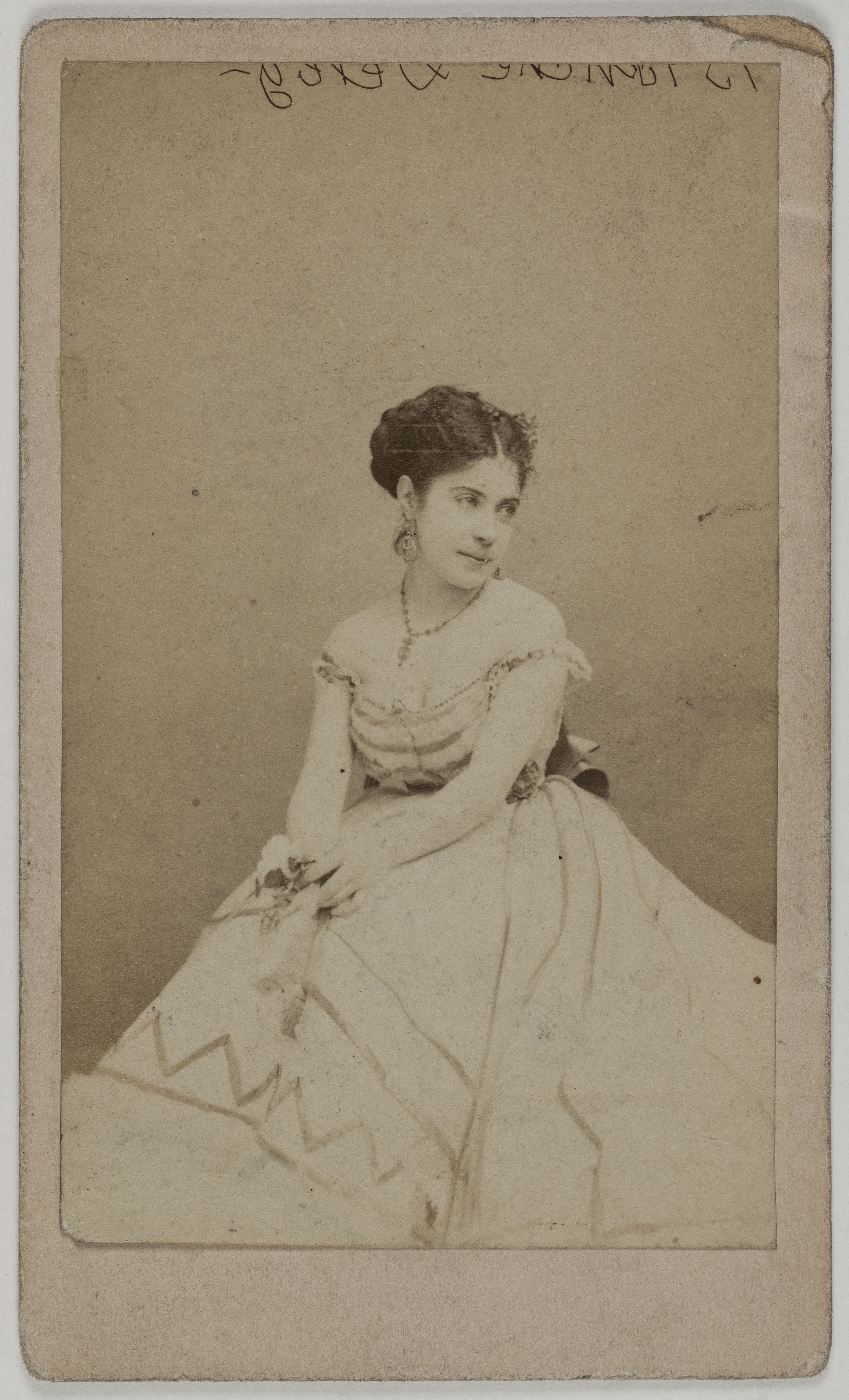 Anonyme, Portrait de Delby Blanche ou Jeanne, (actrice)