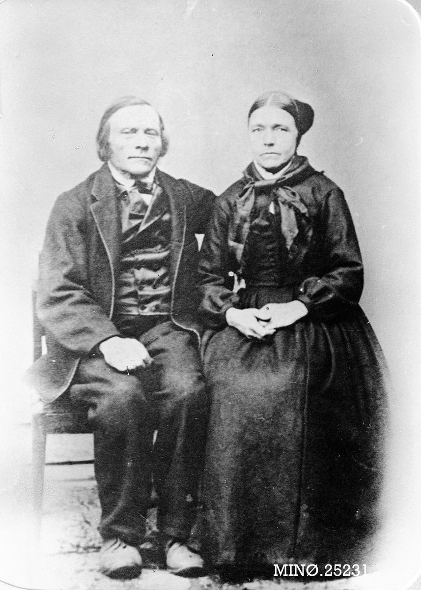 Henrik Augustinsson Stinessen, Portrett av ektepar