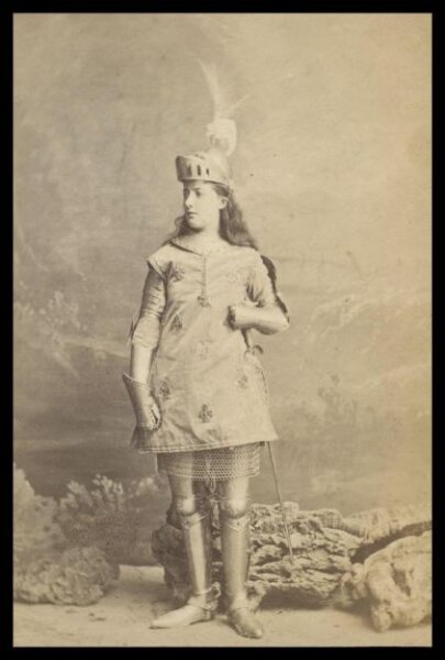 London Stereoscopic and Photographic Company, Guy Little Theatrical Photograph