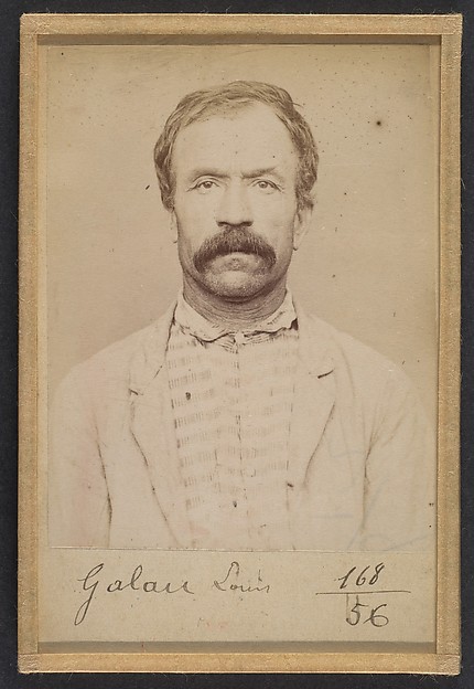 Alphonse Bertillon, Galau (ou Gallot). Louis. 53 ans, né à Meriziès (Tarn). Charron. Anarchiste. 21/8/93.