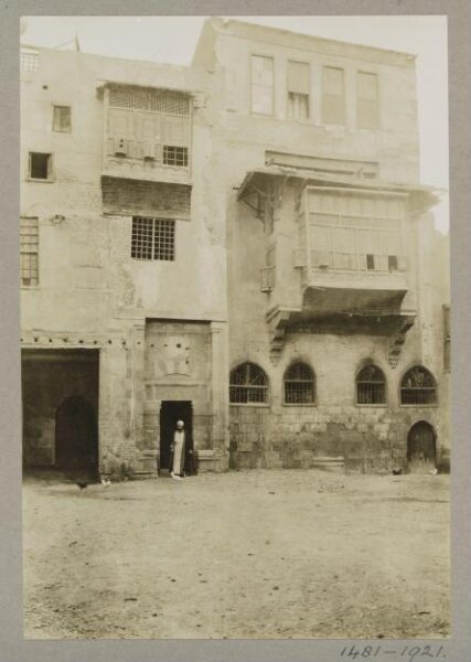 K.A.C. Creswell, The eastern courtyard of the Bayt al-Razzaz, Cairo