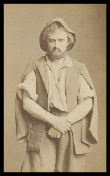 London Stereoscopic and Photographic Company, Guy Little Theatrical Photograph