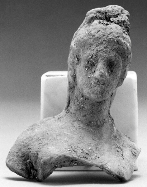 Unknown, Fragment of a Female Figure