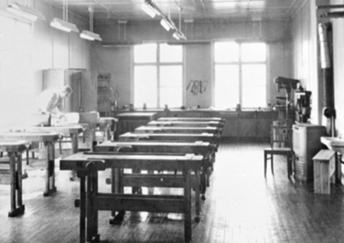 Anno Domkirkeodden, INTERIØR, SLØYDSALEN, HAMAR LÆRERHØGSKOLE, "BRAKKA"