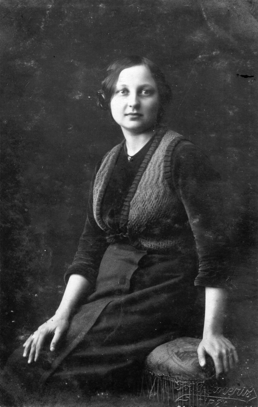 Petras Ločeris, Emilija Ločerienė