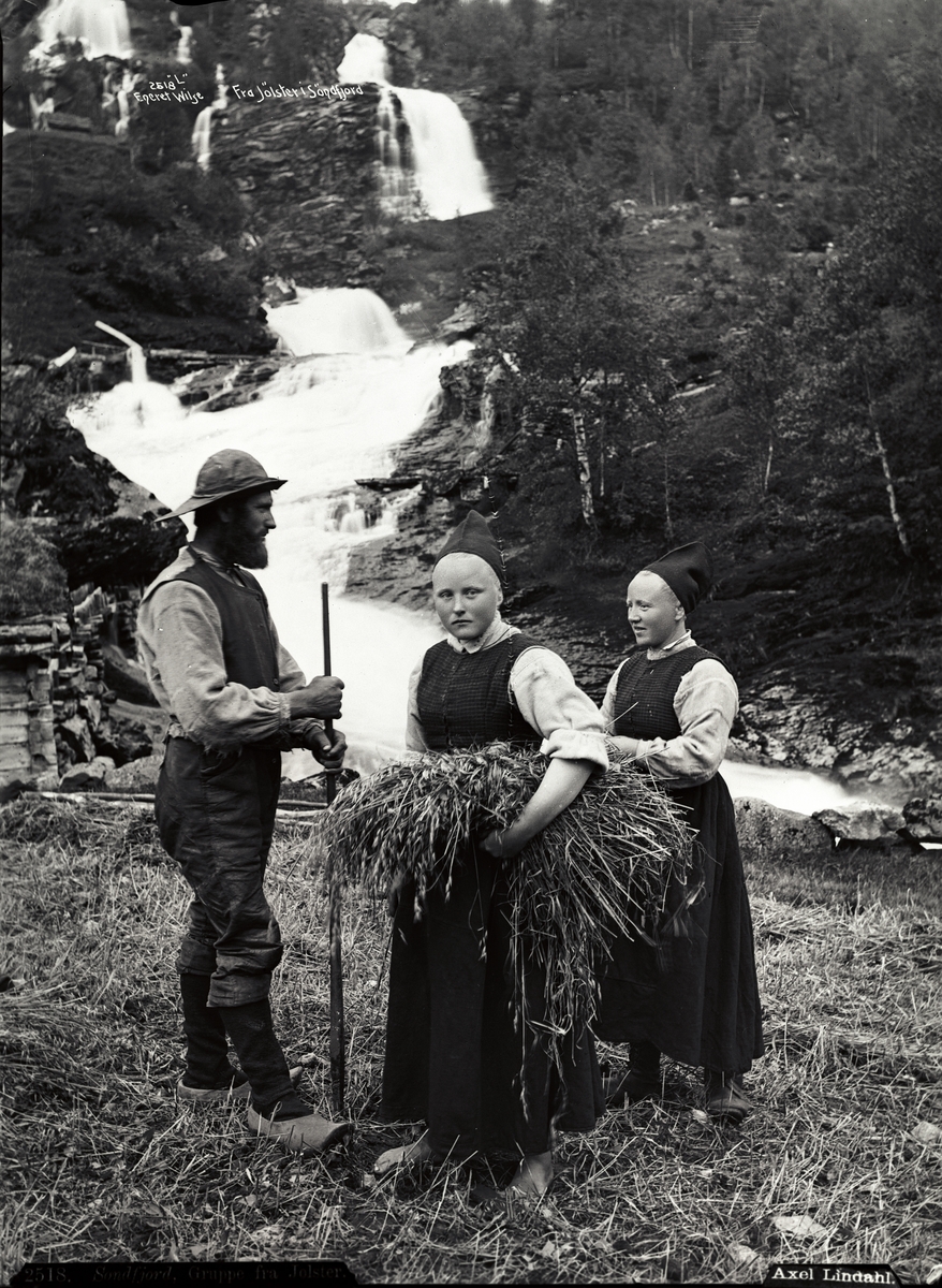 Axel Lindahl, "Prot: Søndfjord Gruppe fra Jølster