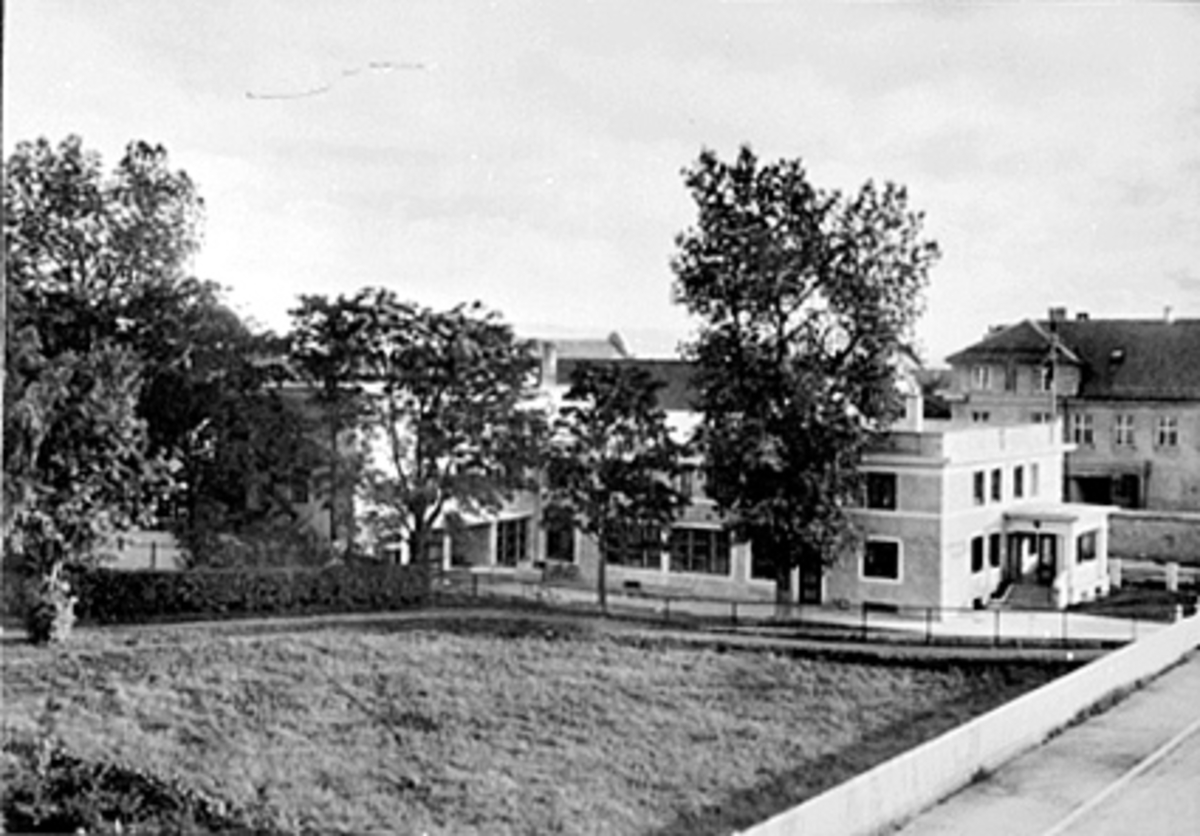Anno Domkirkeodden, EKSTERIØR IDEAL FLATBRØD A/S, VANGSVEGEN 51