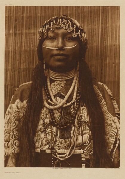 Edward S. Curtis, [A Young Chinook Woman]