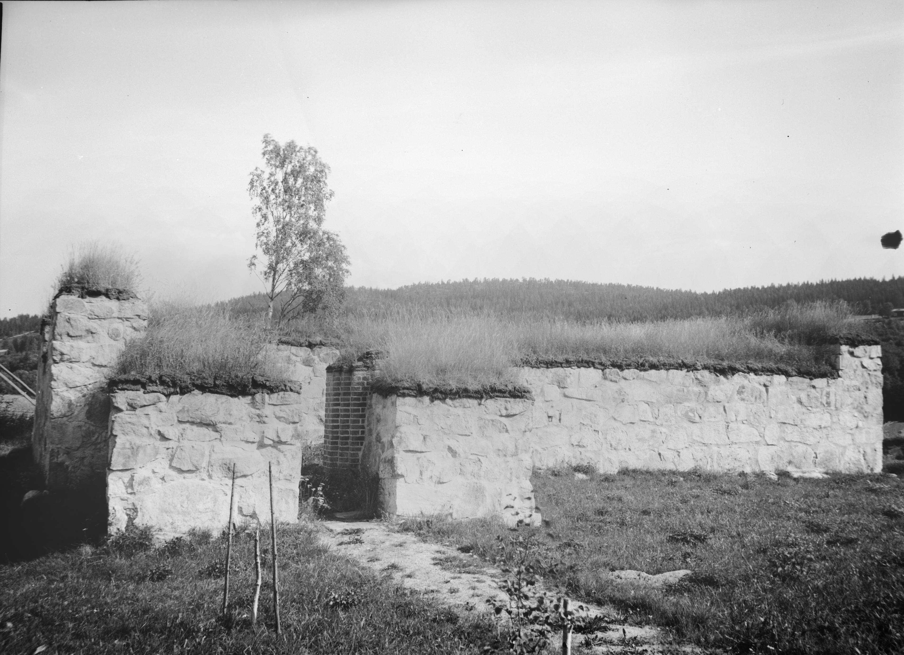 J. Andersson, Bjärtrå kyrkoruin