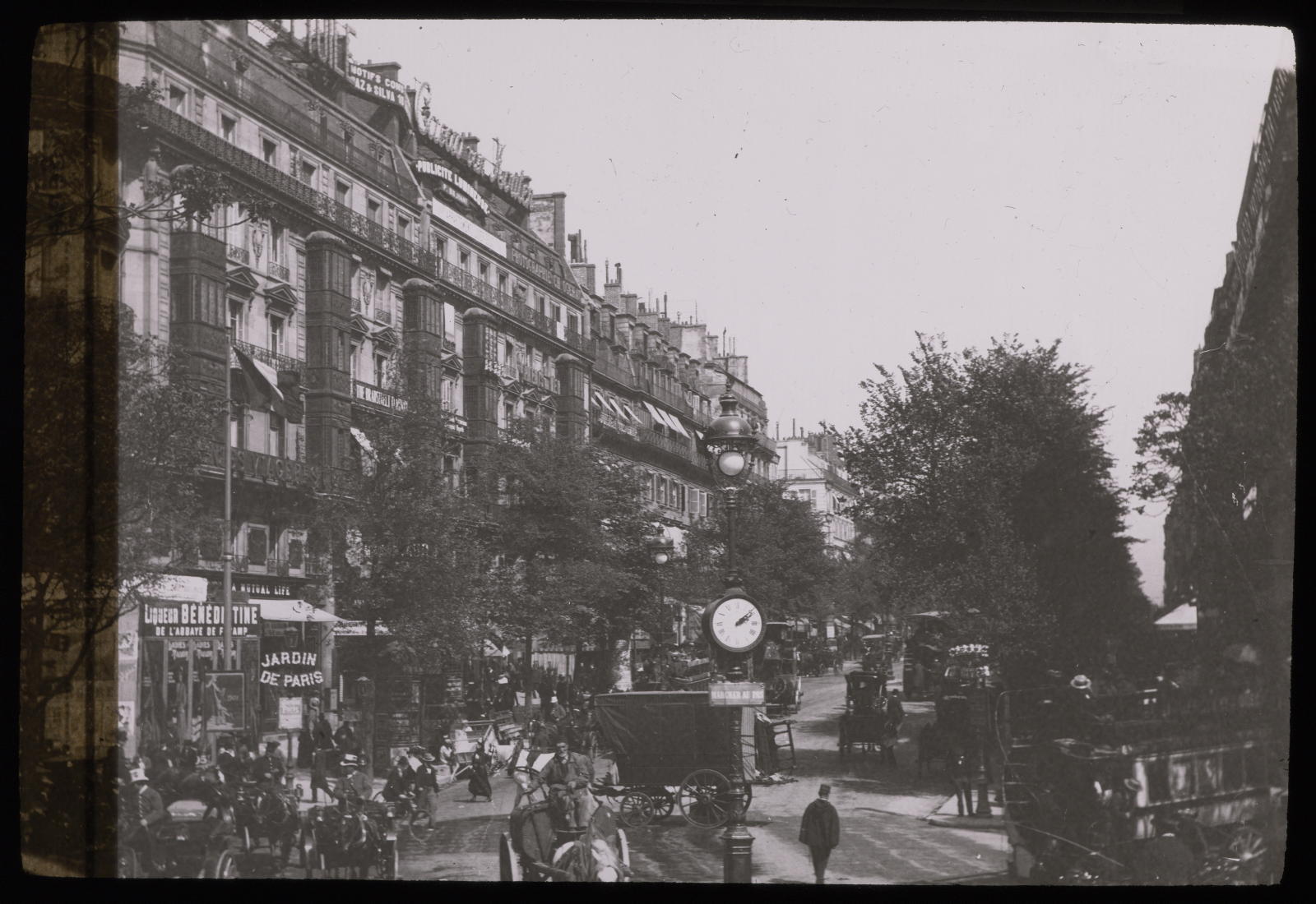 Desconegut, Paris. Les Grands boulevards Mazo, E.