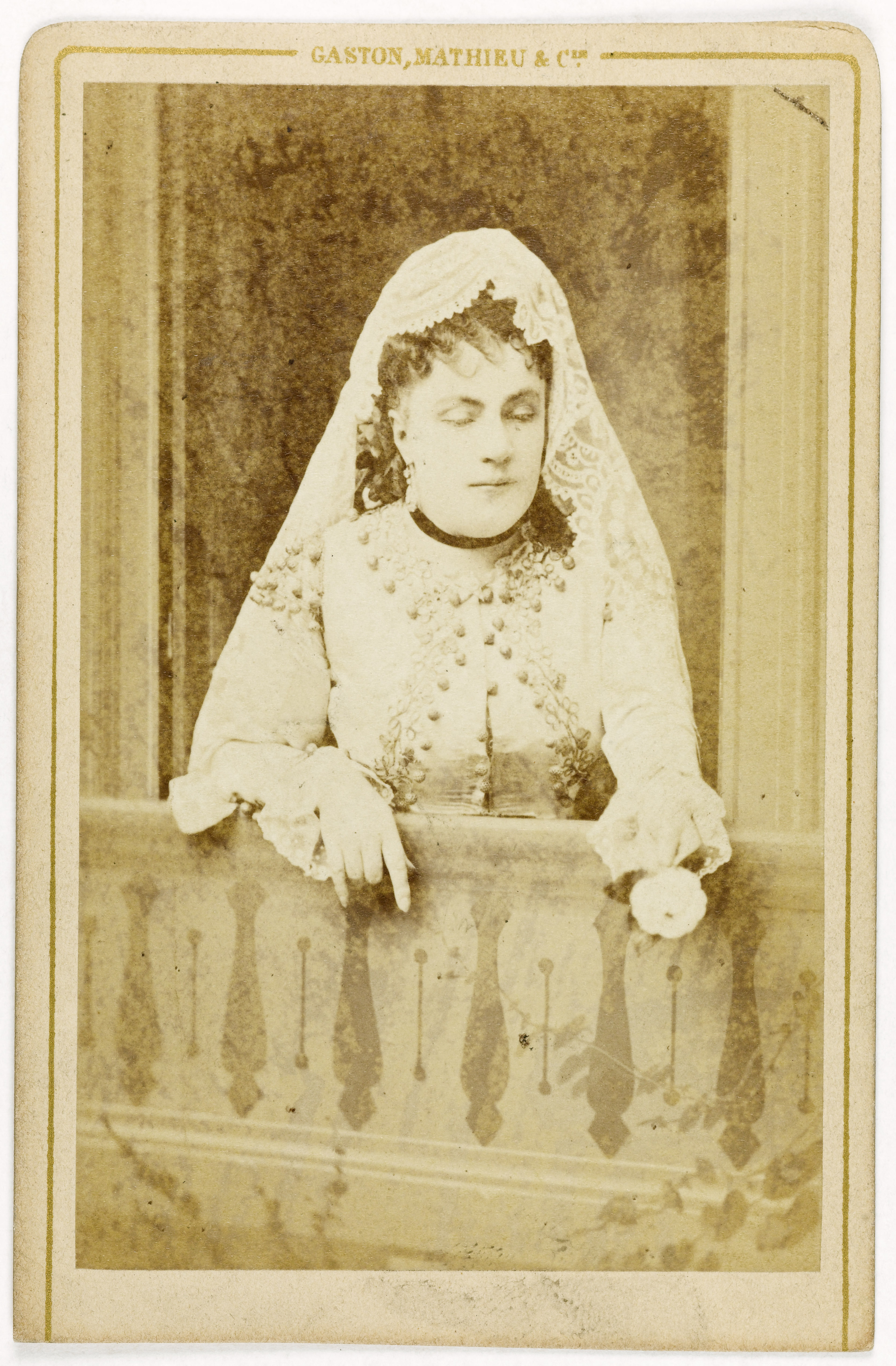 Mathieu & Cie Gaston, Portrait de Thérésa, (Emma Thérèse dite Valadon, épouse de Mr Guilloreau, 1837-1913), chanteuse comique.
