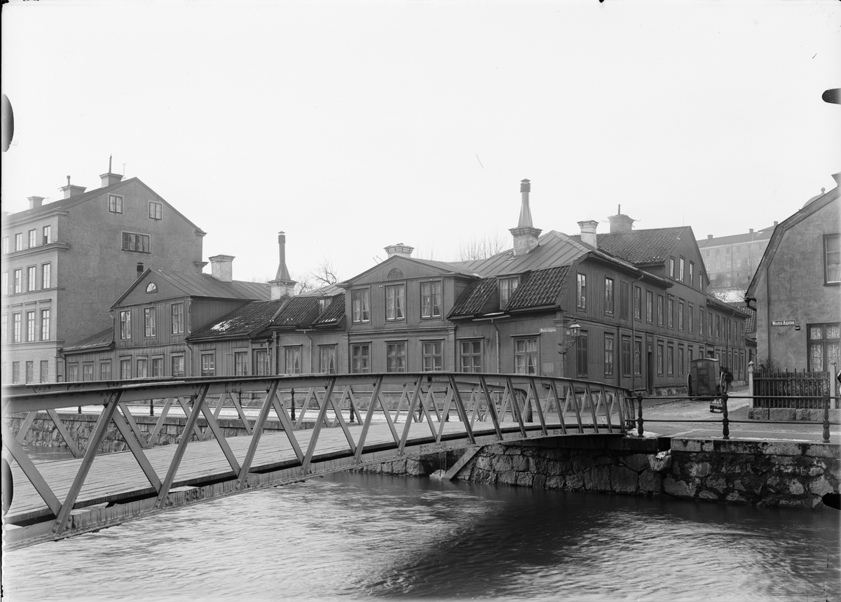 Paul Sandberg, The West Gas Pick and Imperfectum, Munken, Västra ÅVäst, Uppsala