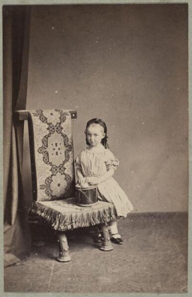Unknown, Carte-de-visite photographs (32). Four photographs  are dry mounted on each sheet.
