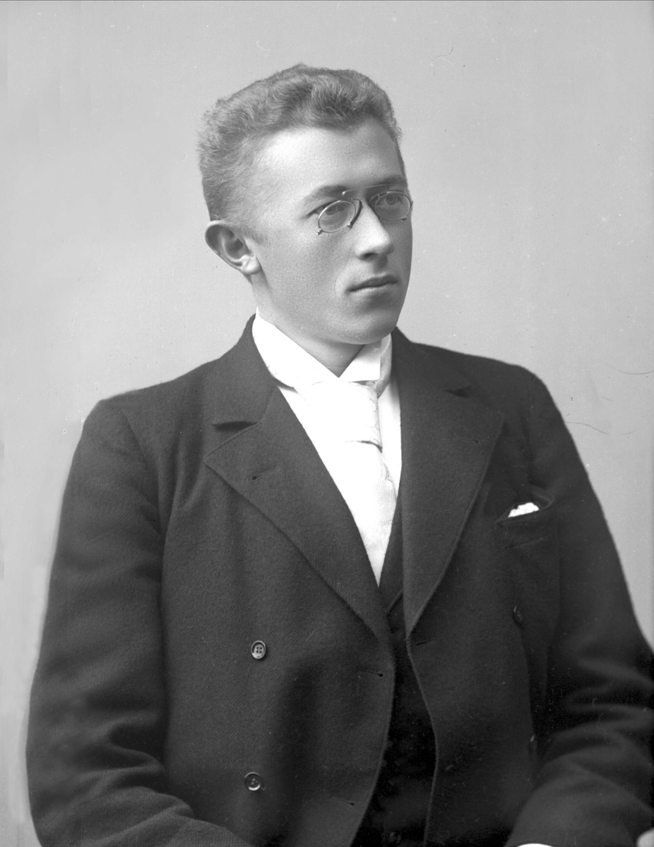 Gustav Borgen, NFB.35223