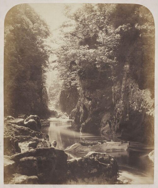 Roger Fenton, Fors Nevin on the Conway