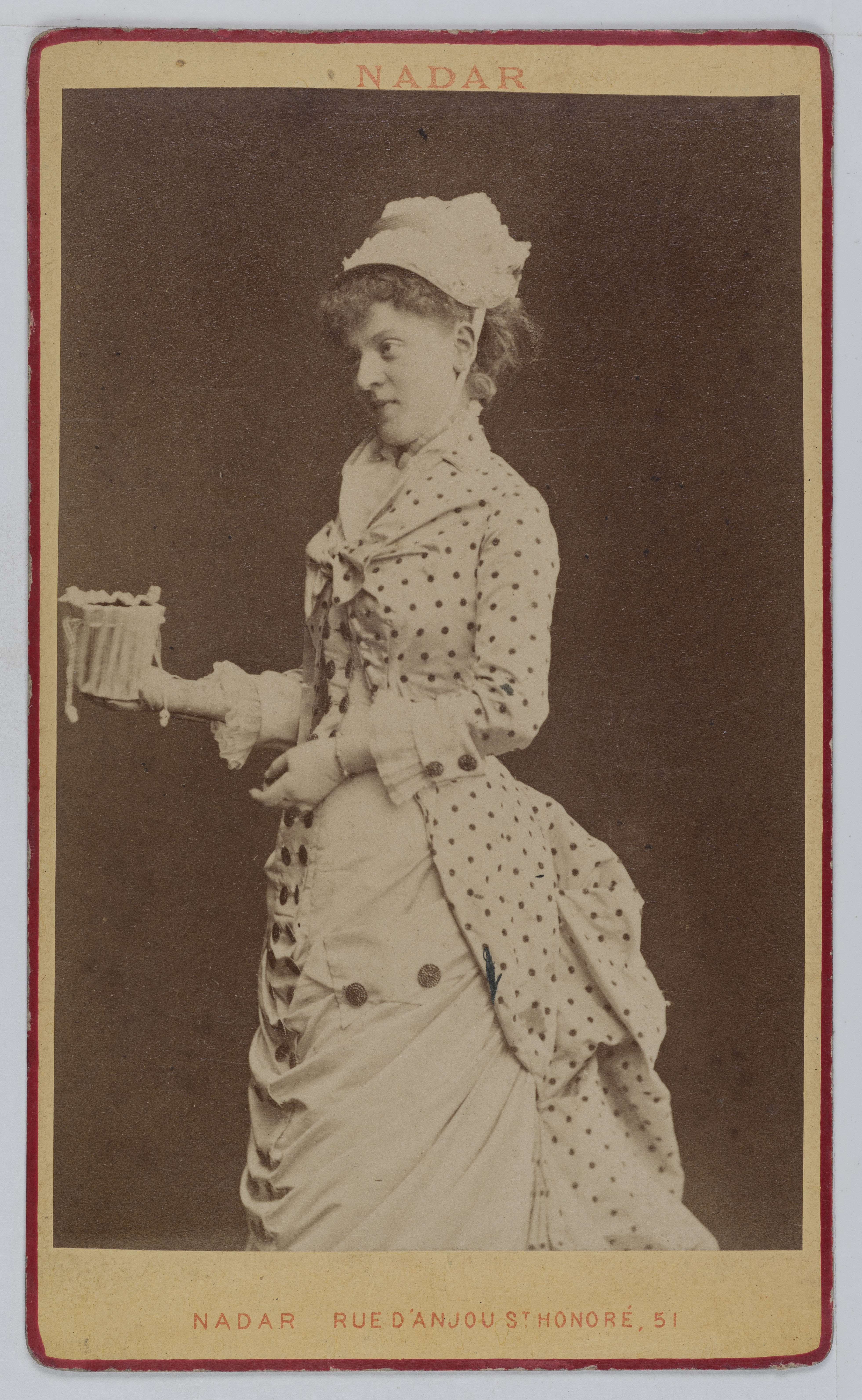 Atelier Nadar, Portrait de Suzanne Reichenberg (1853-1924), baronne de Bourgoing, actrice de théâtre.
