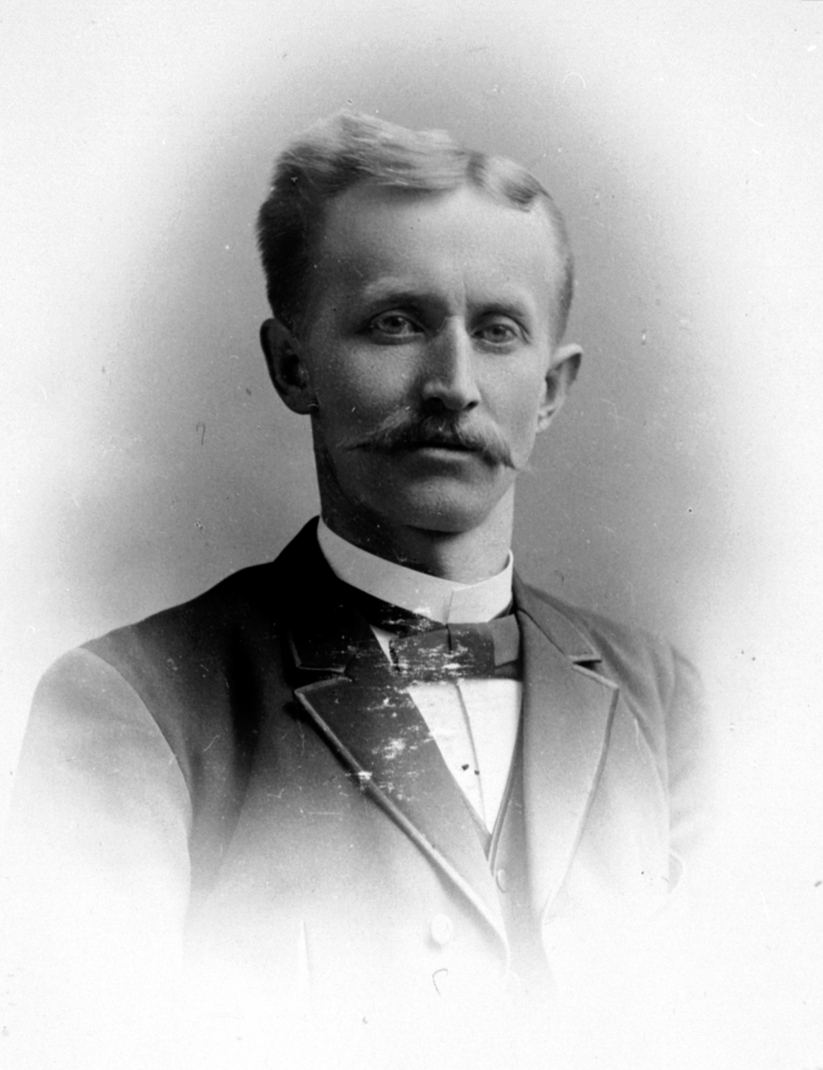 Anno Domkirkeodden, Portrett, Johan Stenseng (1861 - 1931), Tune, Ringsaker.