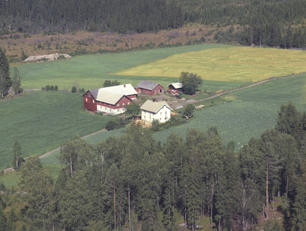 Widerøes Flyveselskap A/S, Flyfoto av Øvre Bjørklisveen, Åsmarka, Ringsaker.