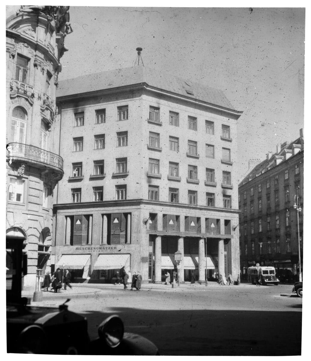 Anonym, Haus am Michaelerplatz (Geschäftshaus Goldman & Salatsch, Looshaus), Wien I., Michaelerplatz 3
