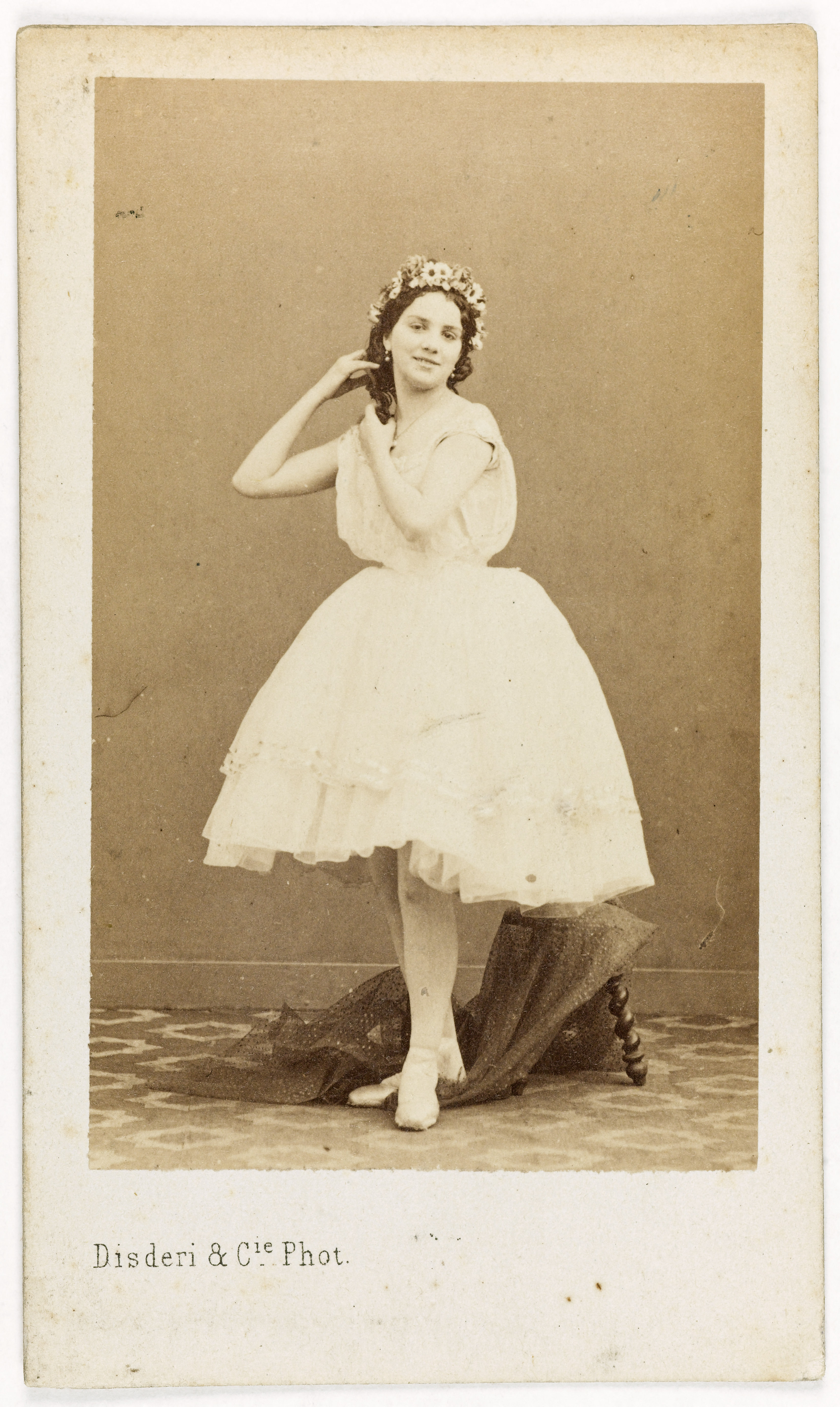 Disderi & Cie, Portrait de Thibert, danseuse
