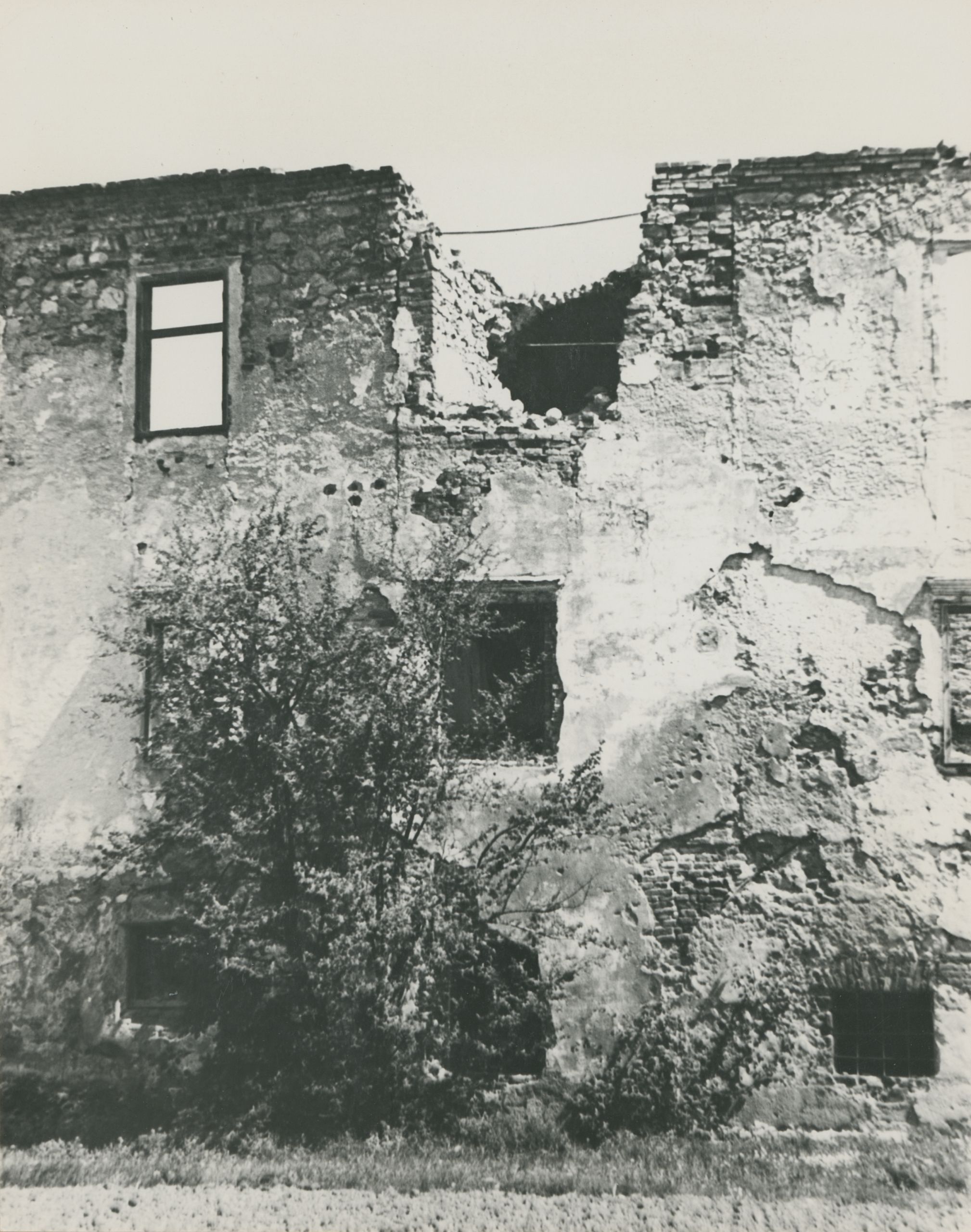 neutvrđen autor, Ivanec - Stari grad, zapadno pročelje, srednji dio