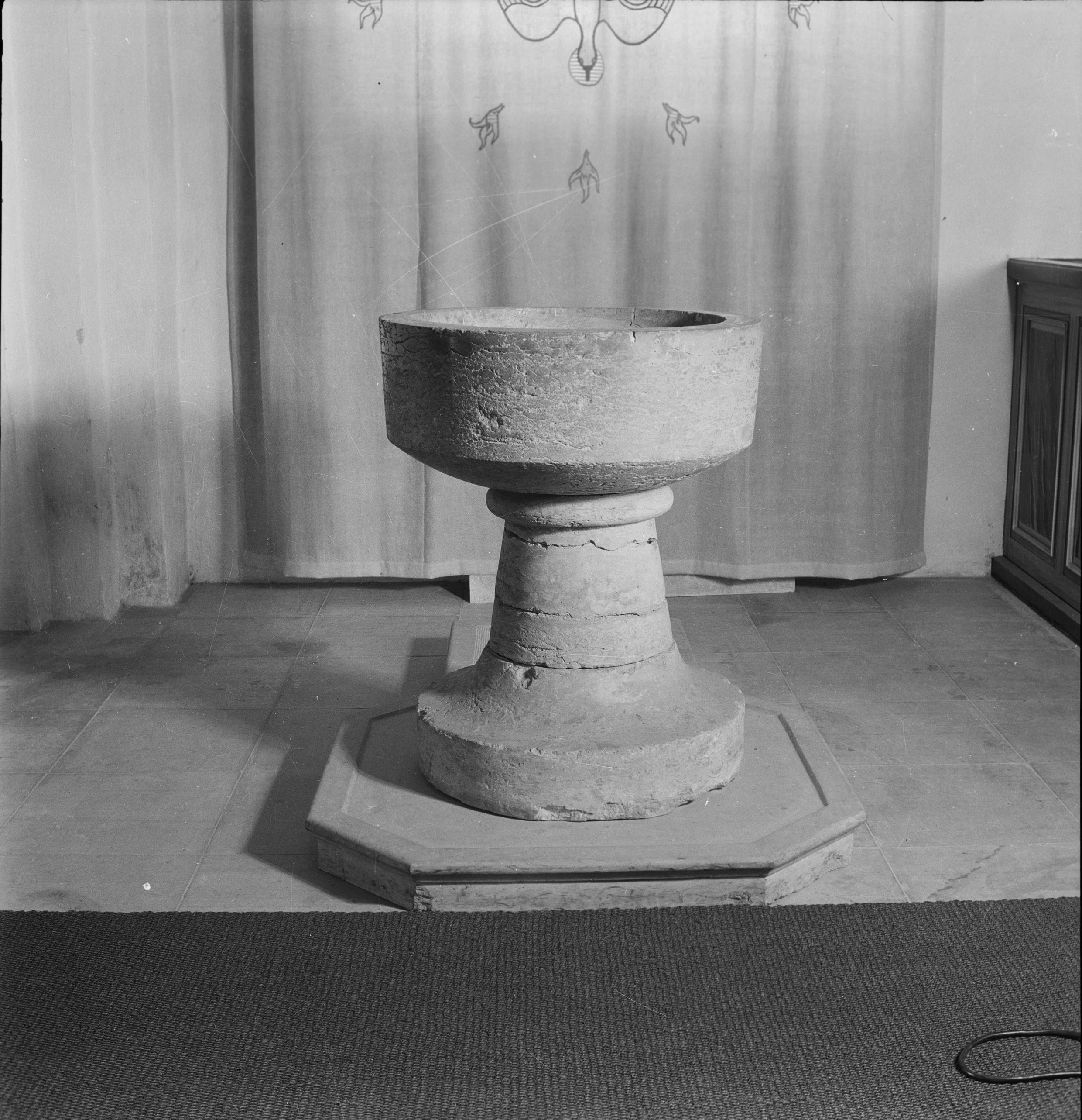 Nils Lagergren, Låssa kyrka