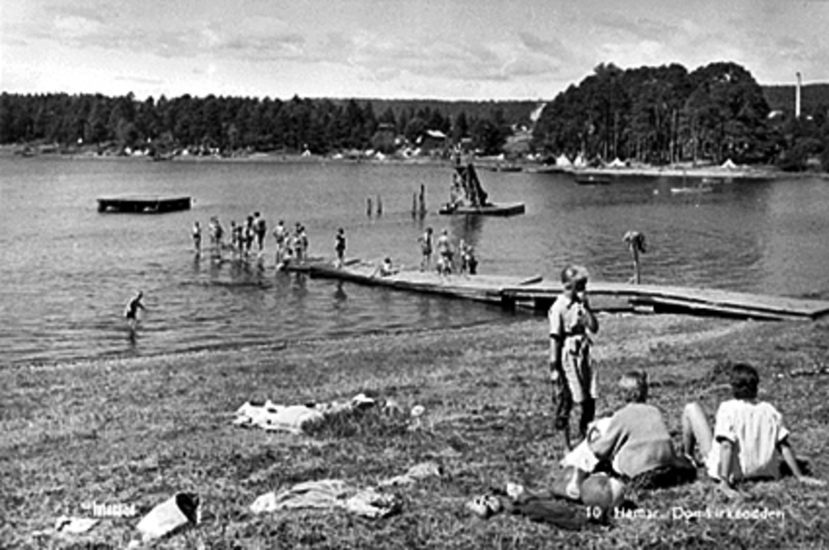 Anno Domkirkeodden, SOMMERIDYLL PÅ DOMKIRKEODDEN OG HEDMARKSMUSEET, BARN BADER, FLYTEBRYGGE, ROSENLUNDSVIKA