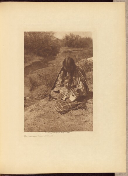 Edward S. Curtis, Mother and Child - Arapaho