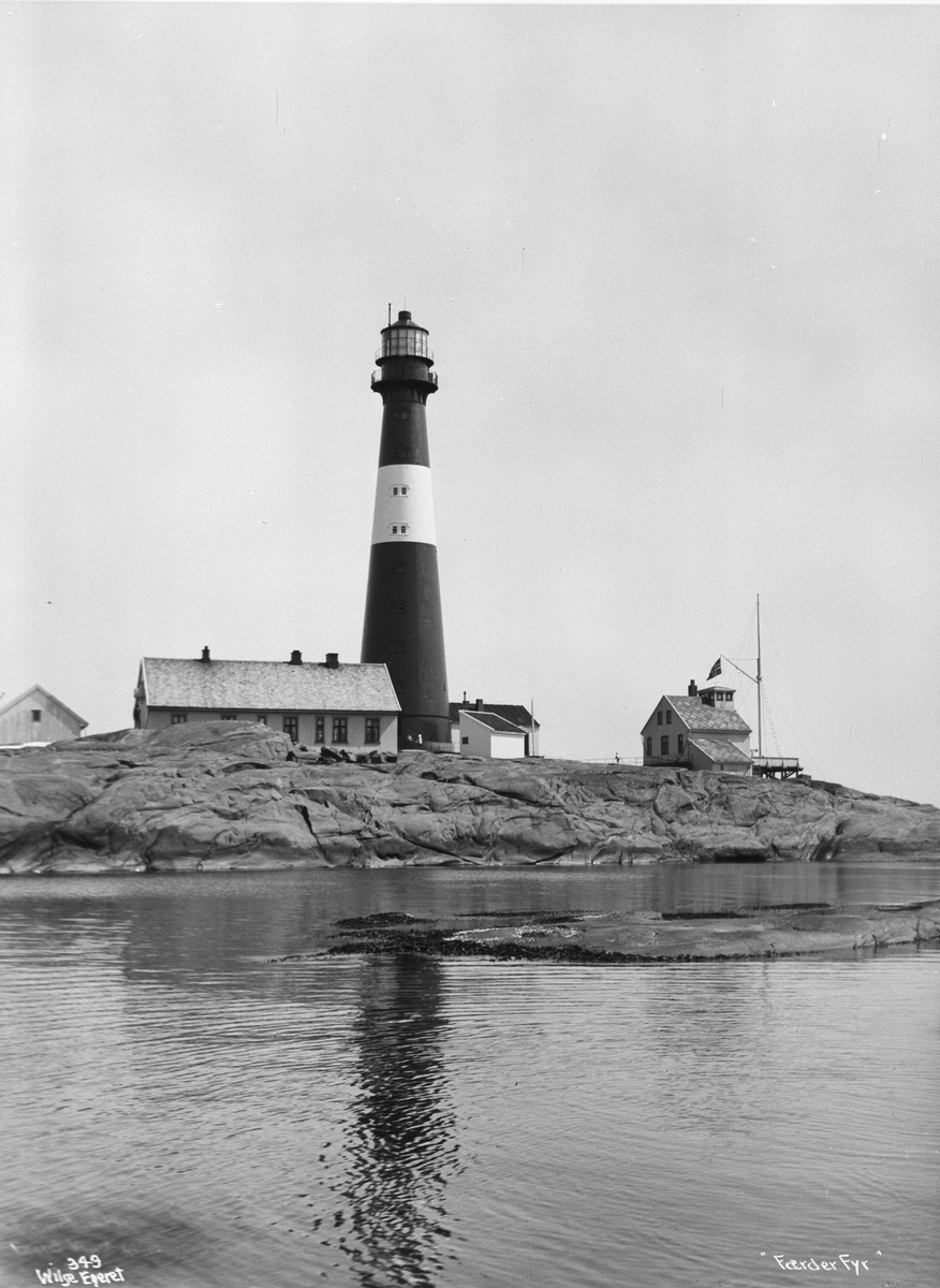 Anders Beer Wilse, Prot: Tjømø Færder Fyr fra Vannet Juli 1903
