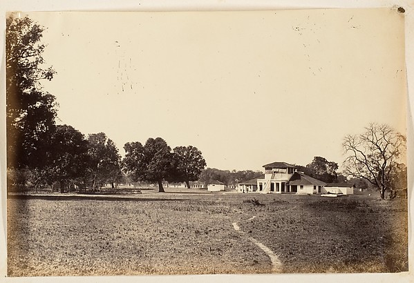 Unknown, [View of Bungalow and Grounds]