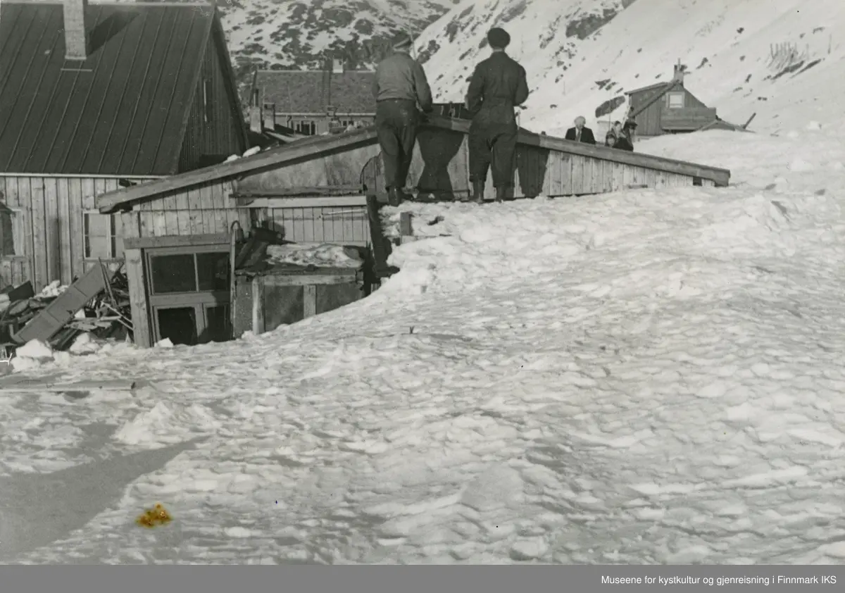 Unknown artist, Snøras på Hauen i Hammerfest