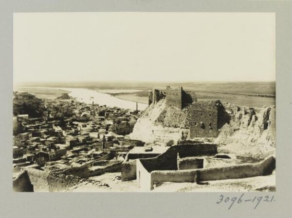 K.A.C. Creswell, The Citadel in Birecik, Turkey