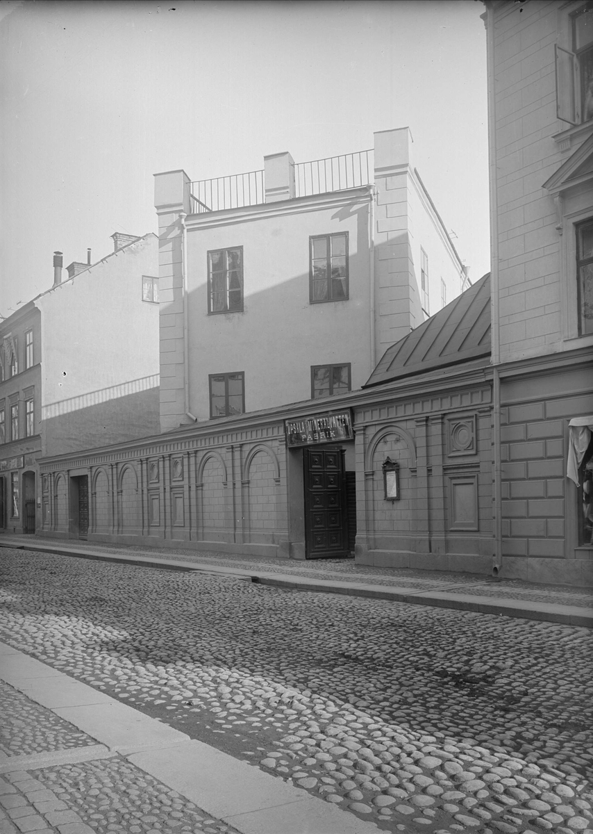Alfred Dahlgren, Observatoriet i kvarteret S:t Per vid Svartbäcksgatan, Dragarbrunn, Uppsala 1901 - 1902