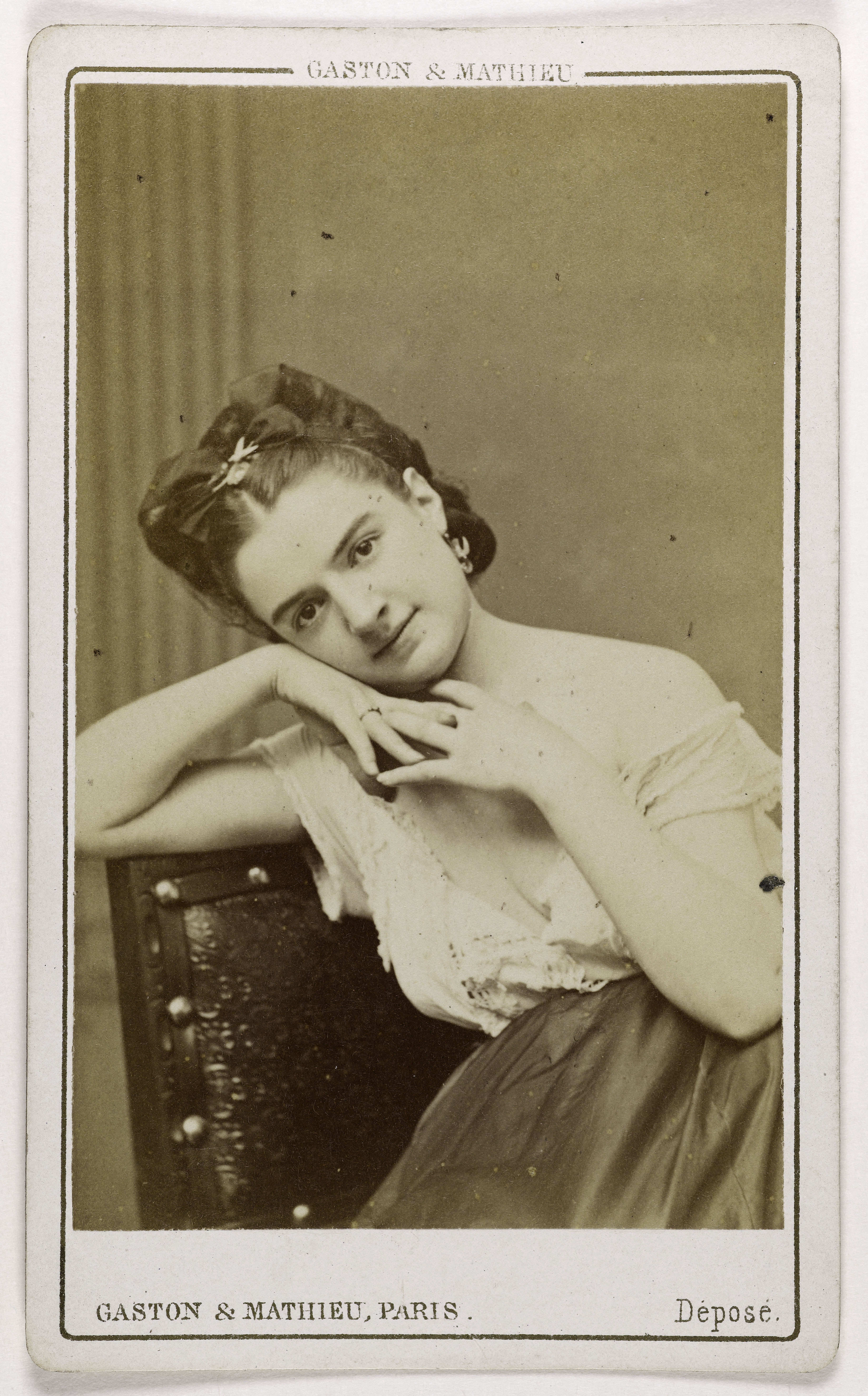 Gaston & Mathieu, Portrait de Blanche (actrice)