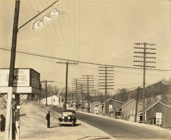 Walker Evans, Roadside View, Alabama Coal Area Company Town