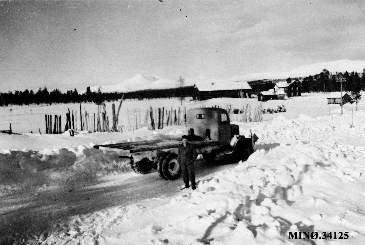 Ukjent, Snøplogkjøring i Buvika 1953